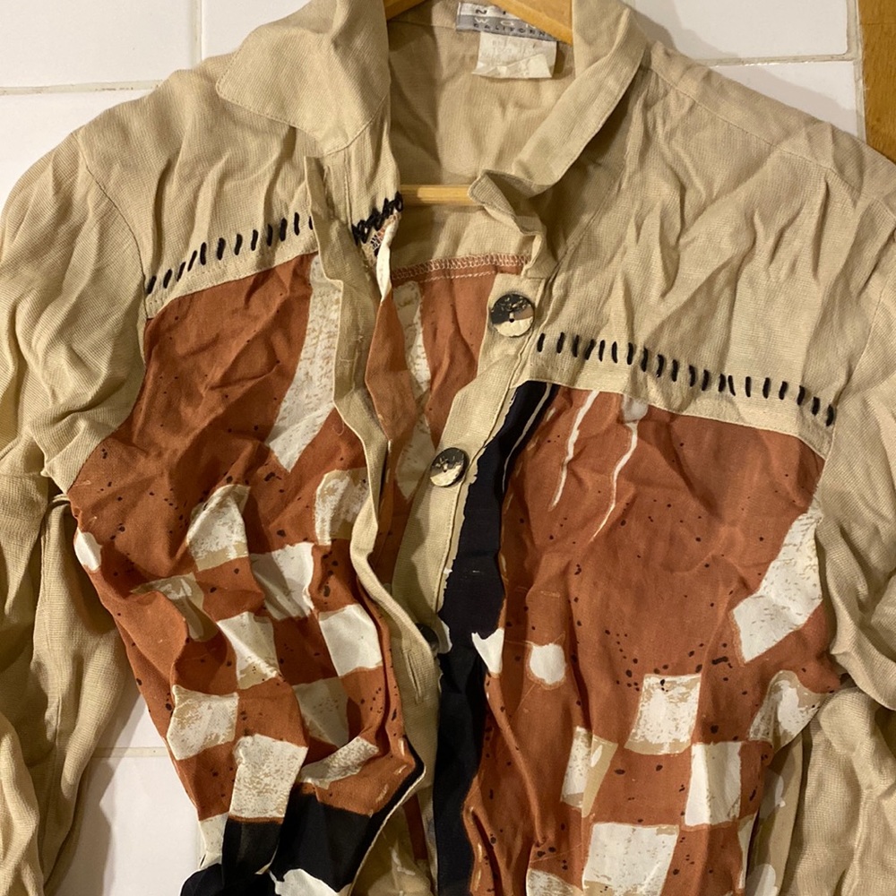 Funky buttoned up shirt